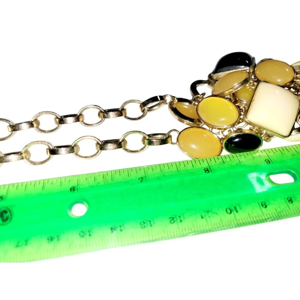 Vintage Necklace Black Yellow and Cream Lucite Cobblestone Style Gold Tone Chain - Picture 6 of 6